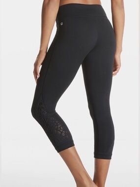 Fabletics Tuberose Capri Laser Cut Black Leggings